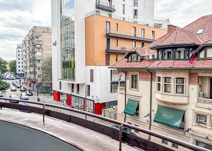 Huge Spectacular 3br Ultra Rosetti