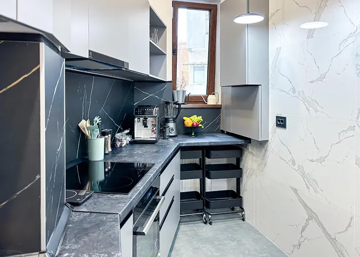 Apartment Huge Spectacular 3br Ultra Rosetti *